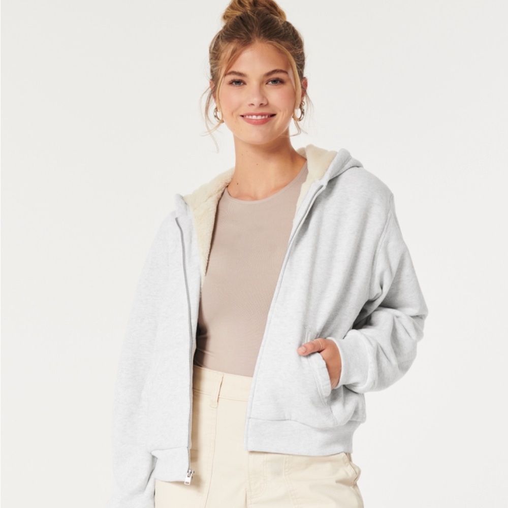Gray Hollister Sweater